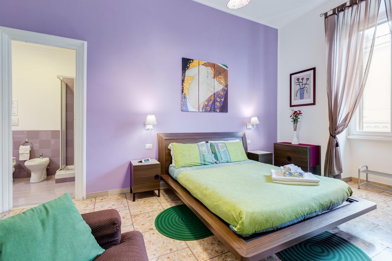 2 Passi Al Colosseo B&B Rome Exterior photo